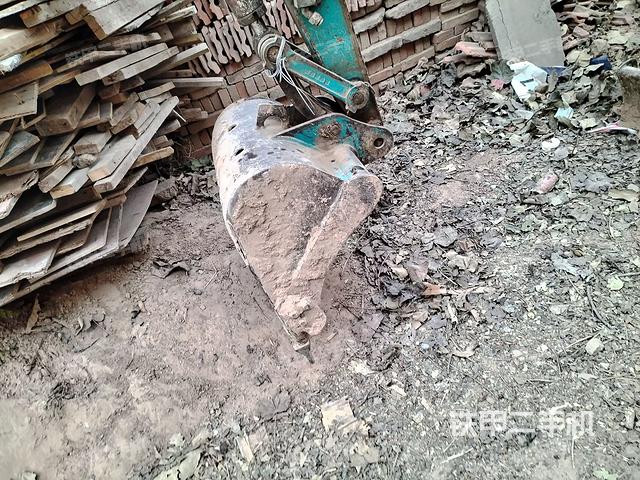 鏟斗45度（工作和回轉(zhuǎn)裝置）