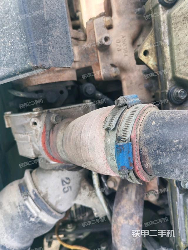 氣門室蓋螺絲特寫（上車部件）