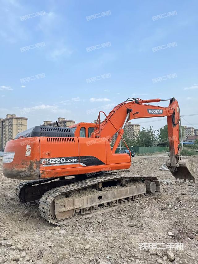 整機(jī)右后45°（整機(jī)外觀）