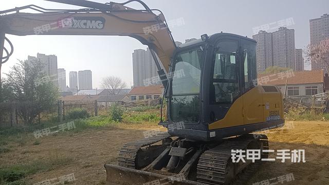 駕駛室整體(整機(jī)外觀) 駕駛室整體(整機(jī)外觀)