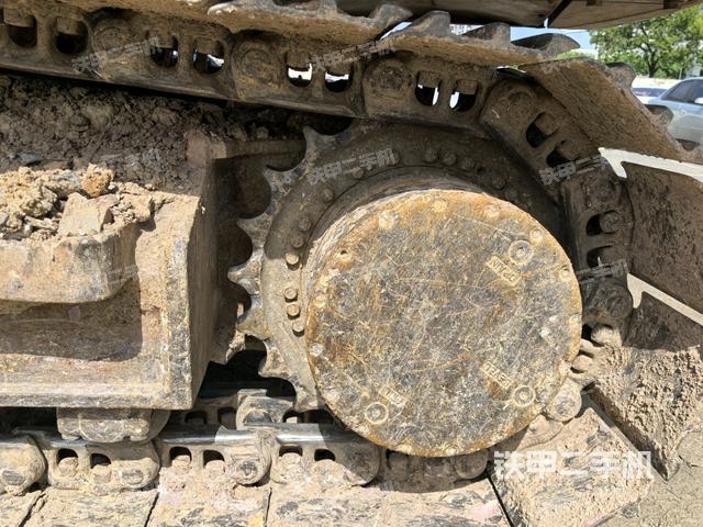 左驅(qū)動輪(行走機構(gòu)) 左驅(qū)動輪(行走機構(gòu))