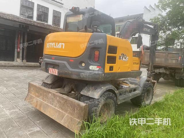 整機右后45°(整機外觀) 整機右后45°(整機外觀)