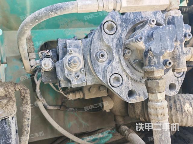 液壓泵室(大件艙室) 液壓泵室(大件艙室)