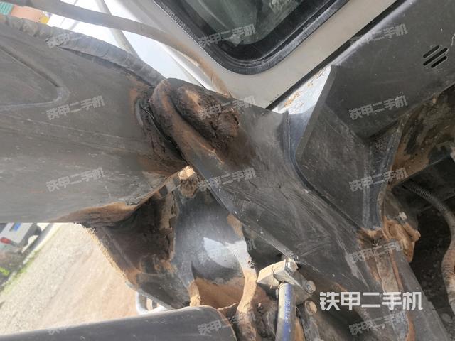 大臂根部?斜(工作和回轉(zhuǎn)裝置) 大臂根部?斜(工作和回轉(zhuǎn)裝置)