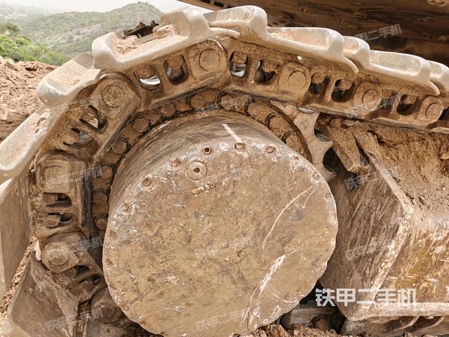 左驅(qū)動輪(行走機構(gòu)) 左驅(qū)動輪(行走機構(gòu))
