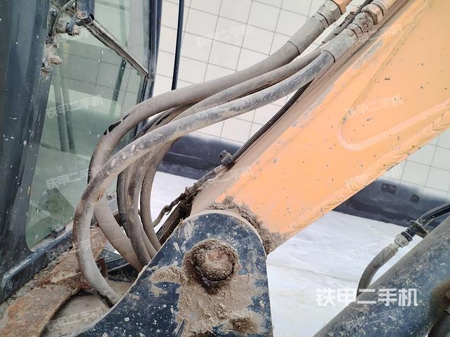 大臂根部 斜（工作和回转装置）