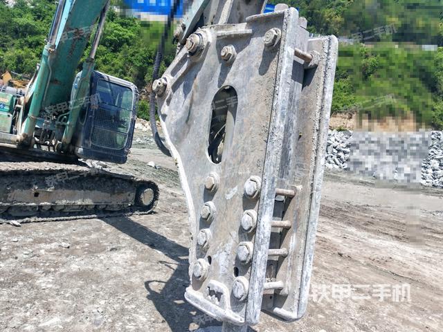 小臂整體左后（工作和回轉(zhuǎn)裝置）