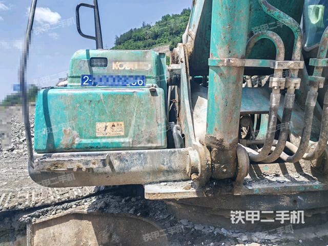 大臂根部?斜視（工作和回轉(zhuǎn)裝置）