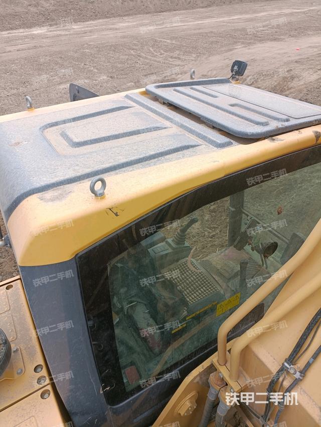 驾驶室顶部俯视（上车部件）