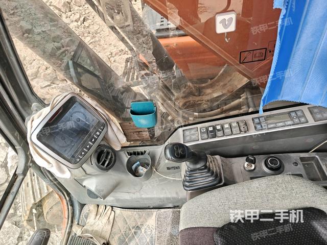 显示屏 （驾驶室部分）