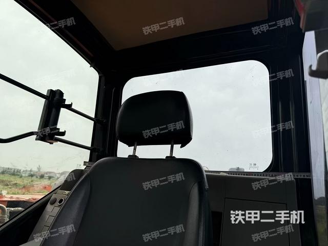 后窗玻璃角標(biāo)(駕駛室部分) 后窗玻璃角標(biāo)(駕駛室部分)