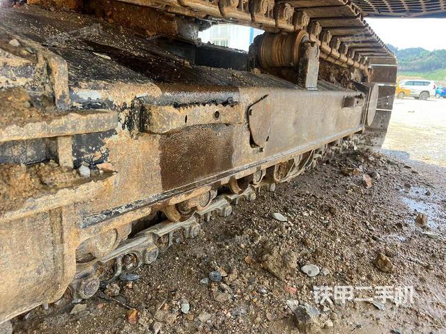 單側(cè)履帶整體（整機外觀）