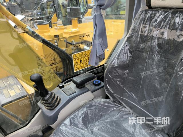 顯示屏?(駕駛室部分) 顯示屏?(駕駛室部分)