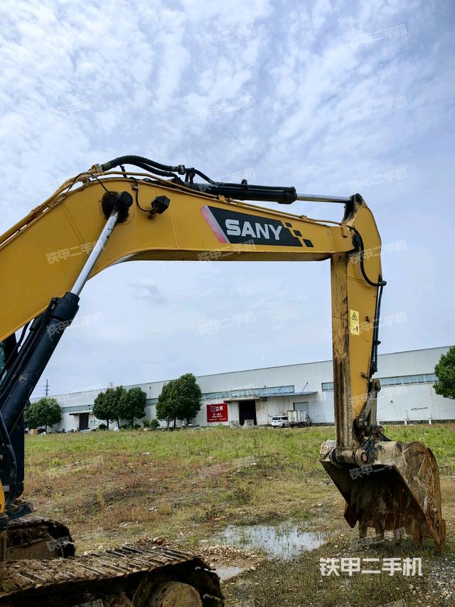 大臂整體?右側(cè)（工作和回轉(zhuǎn)裝置）