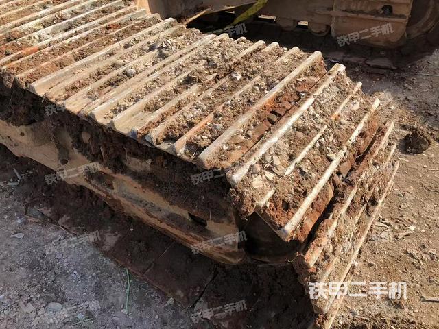 单侧履带整体（整机外观）