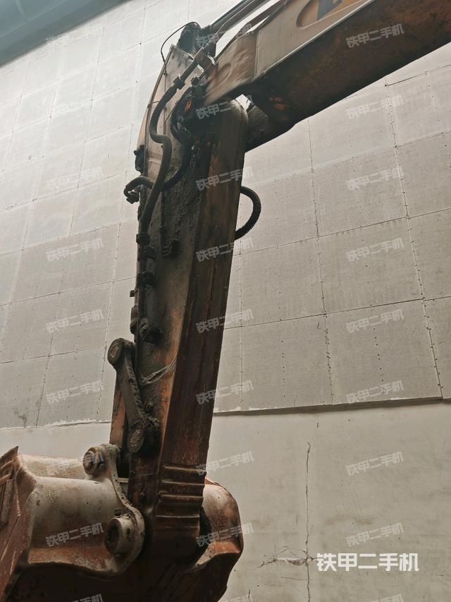 小臂整體左后（工作和回轉(zhuǎn)裝置）