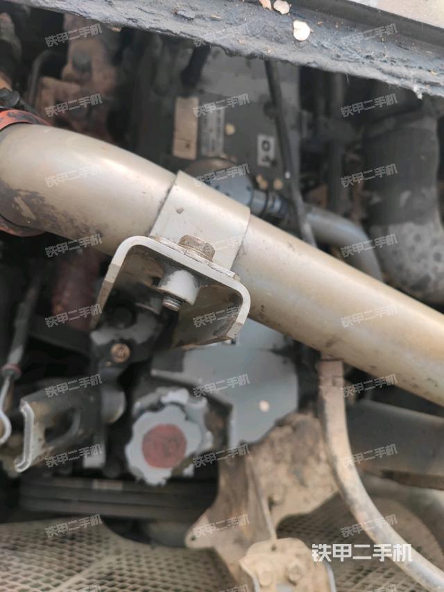 气门室盖螺丝特写(上车部件) 气门室盖螺丝特写(上车部件)