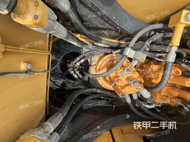 增壓器特寫(xiě)(上車(chē)部件) 增壓器特寫(xiě)(上車(chē)部件)