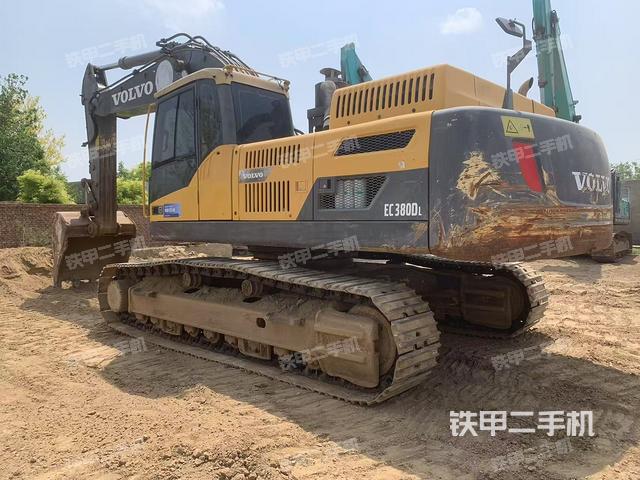 整机右后45°(整机外观) 整机右后45°(整机外观)