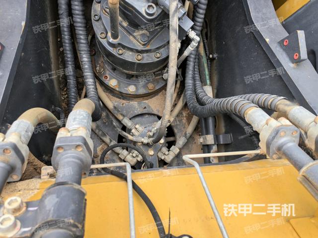 回转马达(上车部件) 回转马达(上车部件)