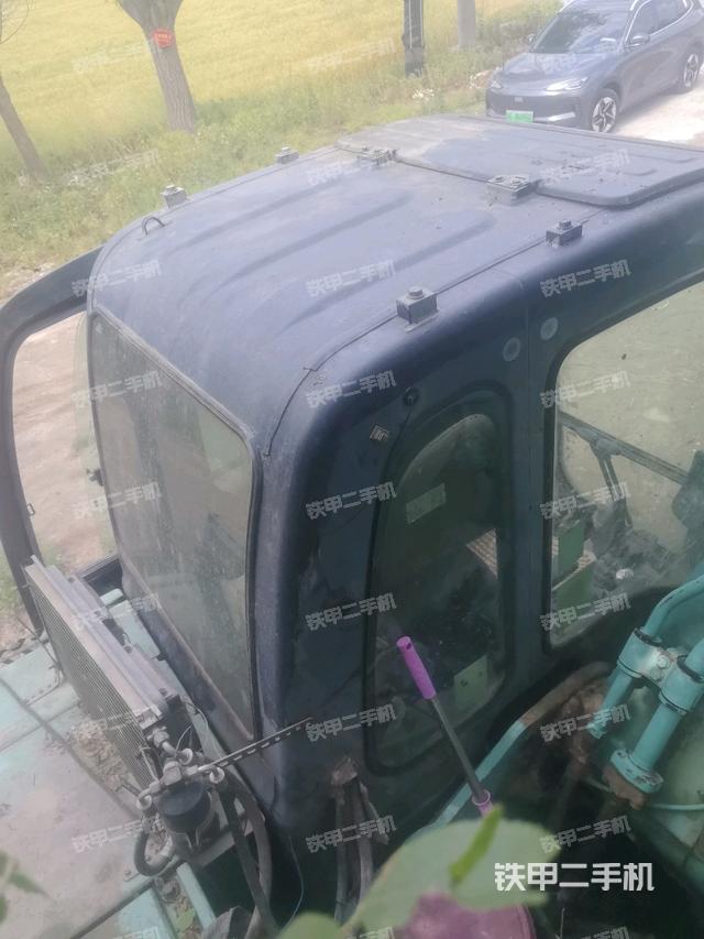 駕駛室頂部俯視(上車部件) 駕駛室頂部俯視(上車部件)