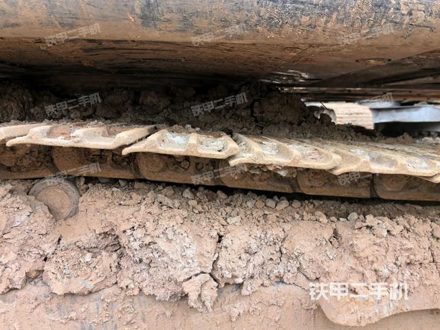 左驱动轮(行走机构) 左驱动轮(行走机构)