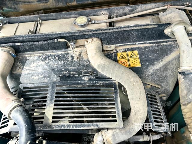 水箱+风扇特写(上车部件) 水箱+风扇特写(上车部件)