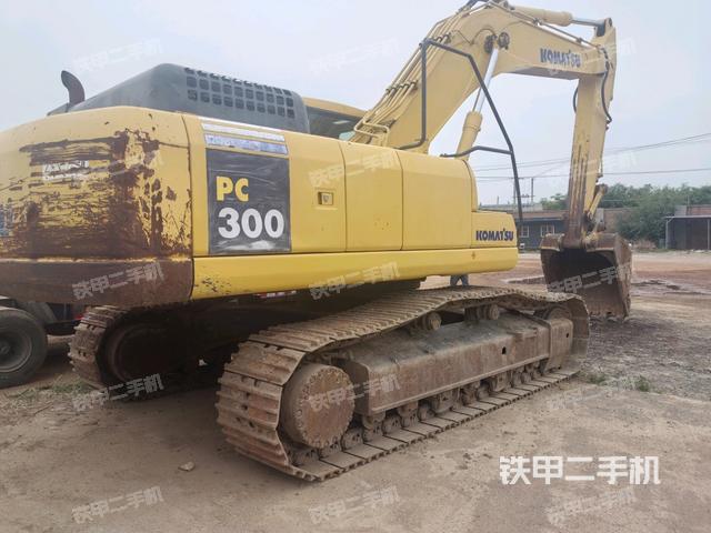 整機右后45°(整機外觀) 整機右后45°(整機外觀)