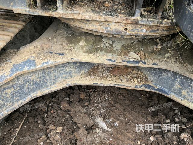 大臂根部?斜視(工作和回轉(zhuǎn)裝置) 大臂根部?斜視(工作和回轉(zhuǎn)裝置)