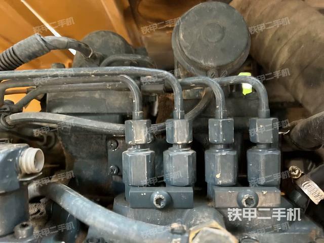 驾驶室顶部俯视(上车部件) 驾驶室顶部俯视(上车部件)