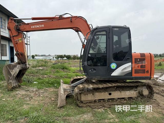 左后45(整機(jī)外觀) 左后45(整機(jī)外觀)
