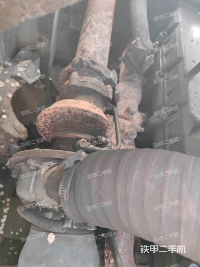 增压器特写(上车部件) 增压器特写(上车部件)