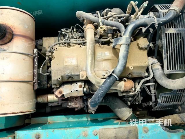 发动机室(上车部件) 发动机室(上车部件)