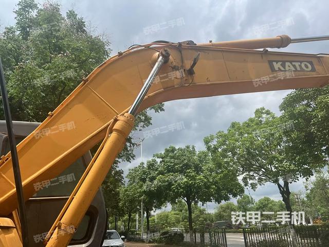 大臂根部?斜視(工作和回轉(zhuǎn)裝置) 大臂根部?斜視(工作和回轉(zhuǎn)裝置)