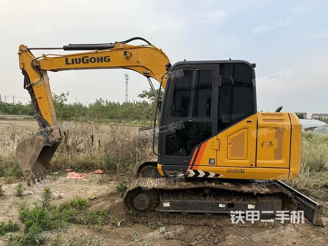 左后45(整機外觀) 左后45(整機外觀)