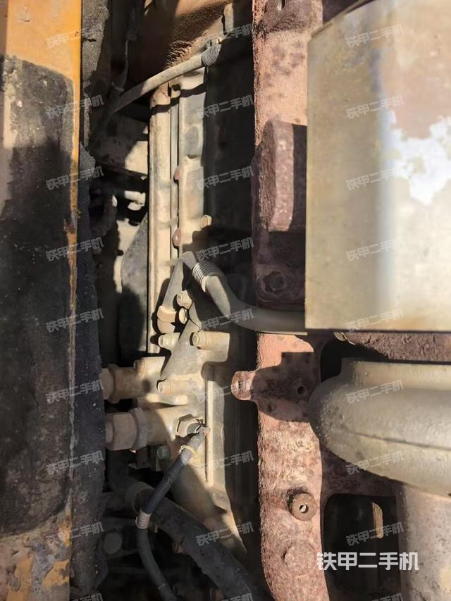 驾驶室整体（整机外观）