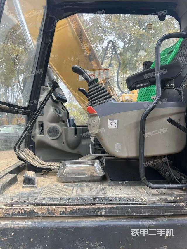 小时表(驾驶室部分) 小时表(驾驶室部分)