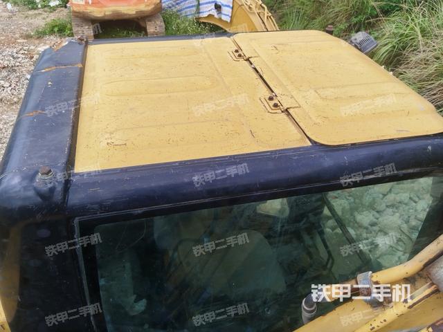 駕駛室頂部俯視(上車部件) 駕駛室頂部俯視(上車部件)