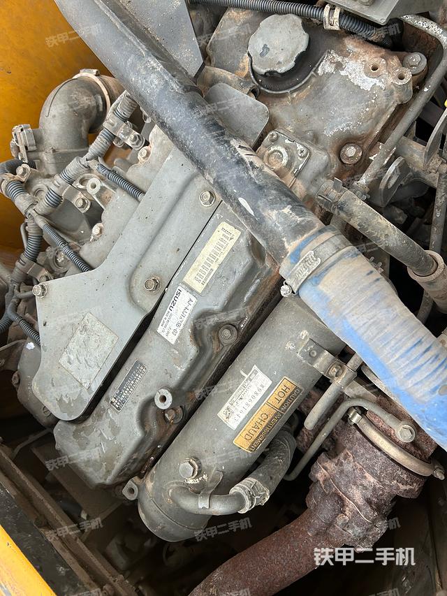 發(fā)動機(jī)整體俯視(整機(jī)外觀) 發(fā)動機(jī)整體俯視(整機(jī)外觀)