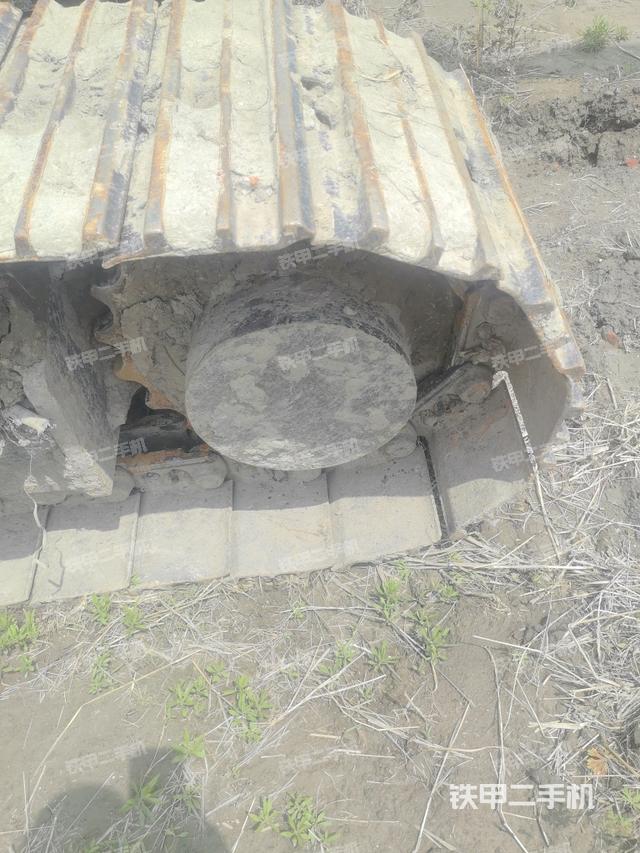 右驱动轮(行走机构) 右驱动轮(行走机构)