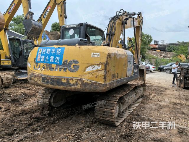 右后45(整機(jī)外觀) 右后45(整機(jī)外觀)