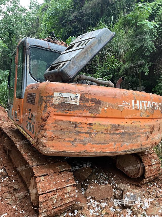 整機(jī)右后45°(整機(jī)外觀) 整機(jī)右后45°(整機(jī)外觀)