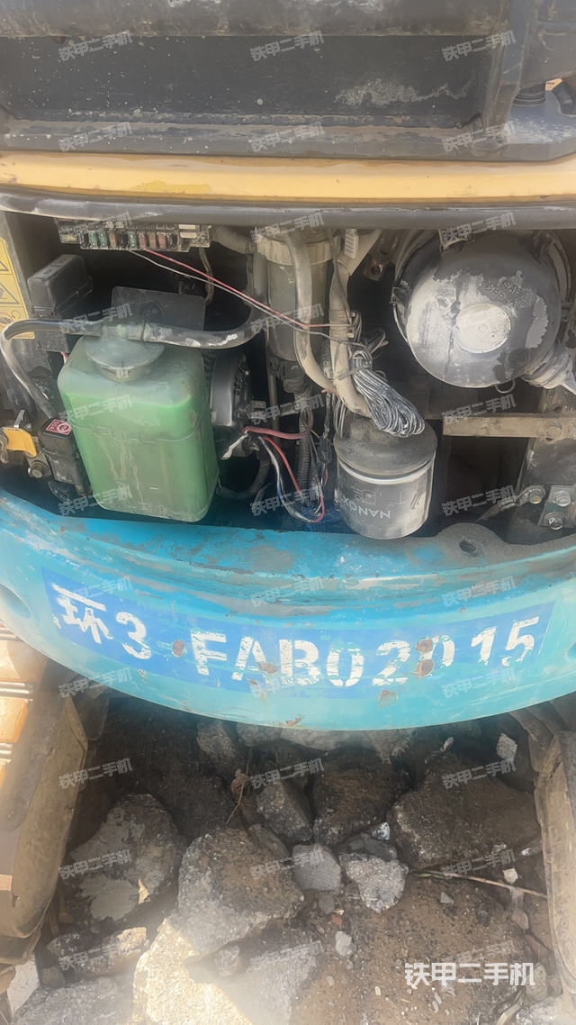 发动机整体俯视（整机外观）