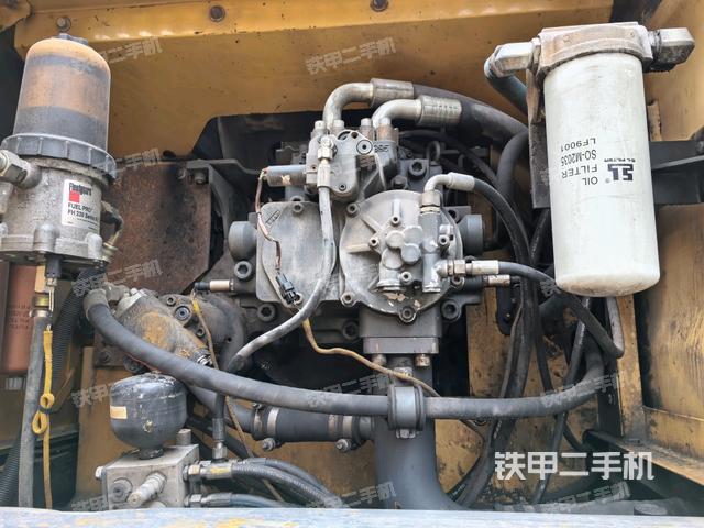 液压泵斜45 左(大件舱室) 液压泵斜45 左(大件舱室)