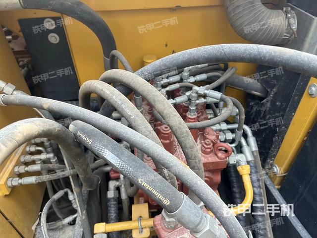 分配阀(上车部件) 分配阀(上车部件)