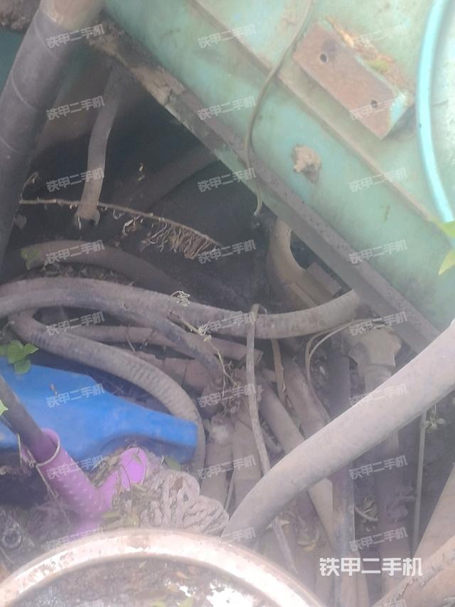 中央回轉(zhuǎn)接頭特寫(上車部件) 中央回轉(zhuǎn)接頭特寫(上車部件)