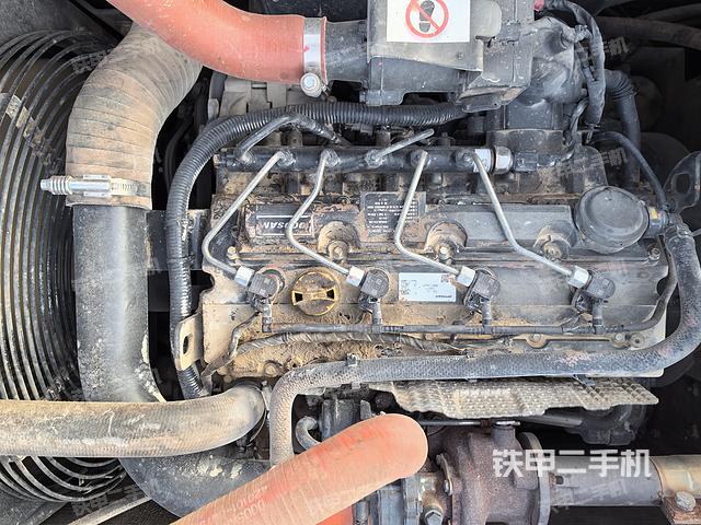 发动机整体俯视（整机外观）