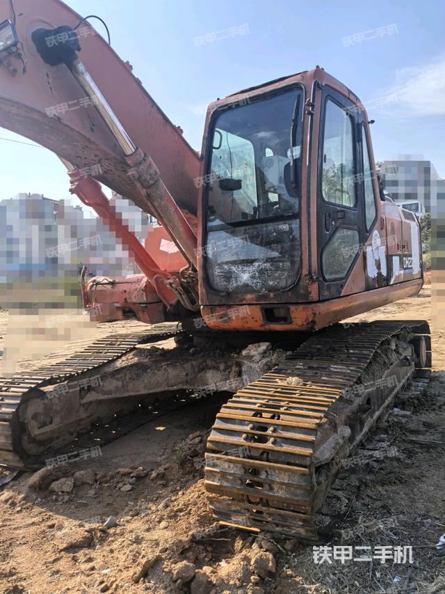 斗山DH225LC-7挖掘機(jī)