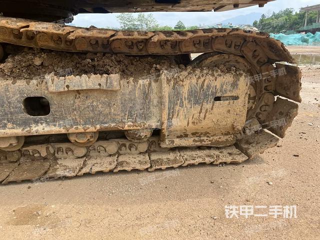 左導向輪(行走機構) 左導向輪(行走機構)