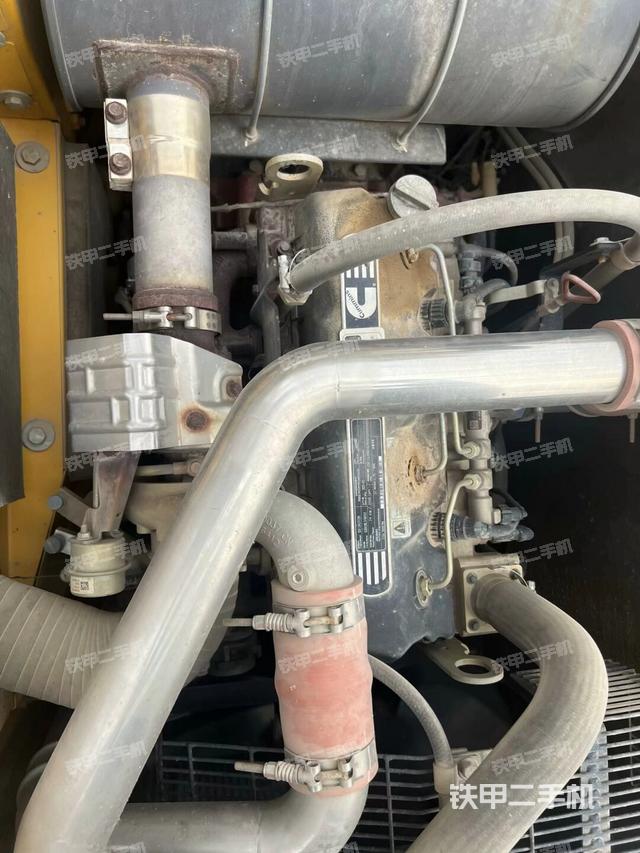 水箱+风扇特写(上车部件) 水箱+风扇特写(上车部件)